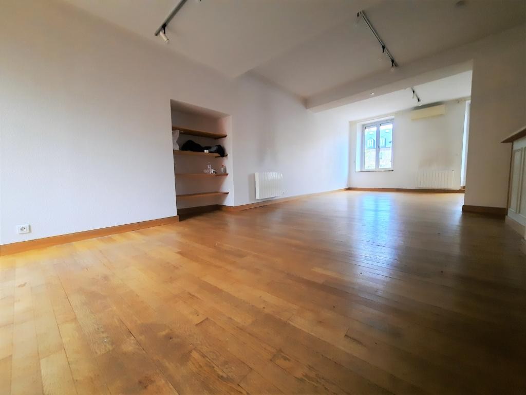 Location Appartement à Moulins 7 pièces