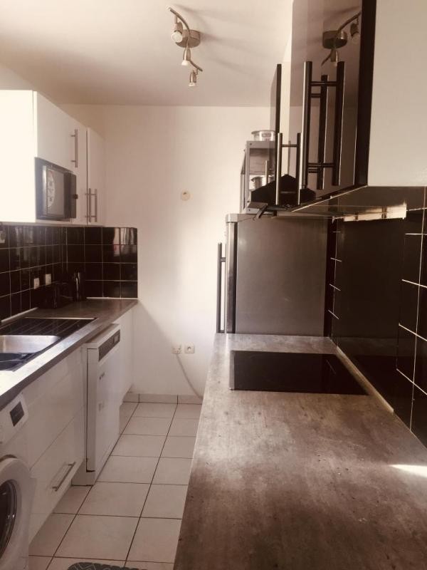 Location Appartement à Stains 1 pièce