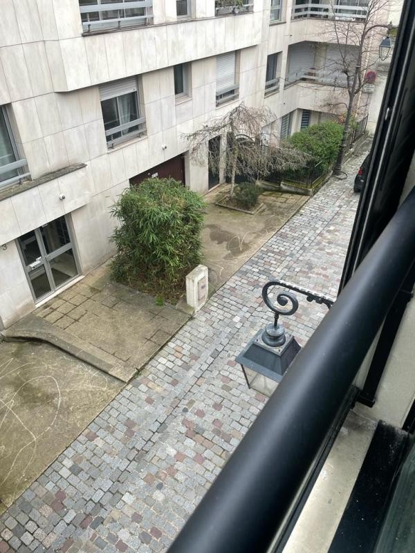 Location Appartement à Paris Reuilly 12e arrondissement 1 pièce