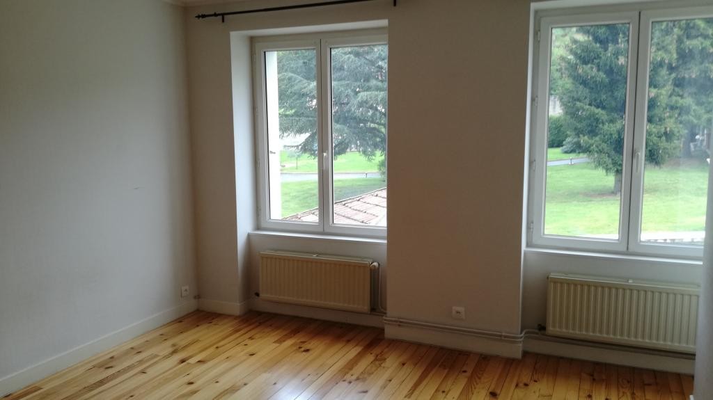 Location Appartement à Saint-Jean-Bonnefonds 3 pièces