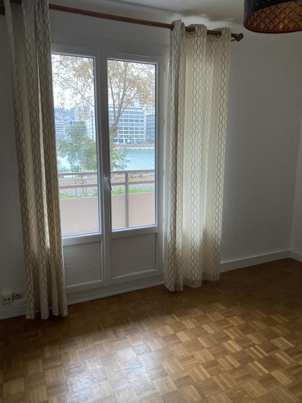 Location Appartement à Lyon 7e arrondissement 3 pièces