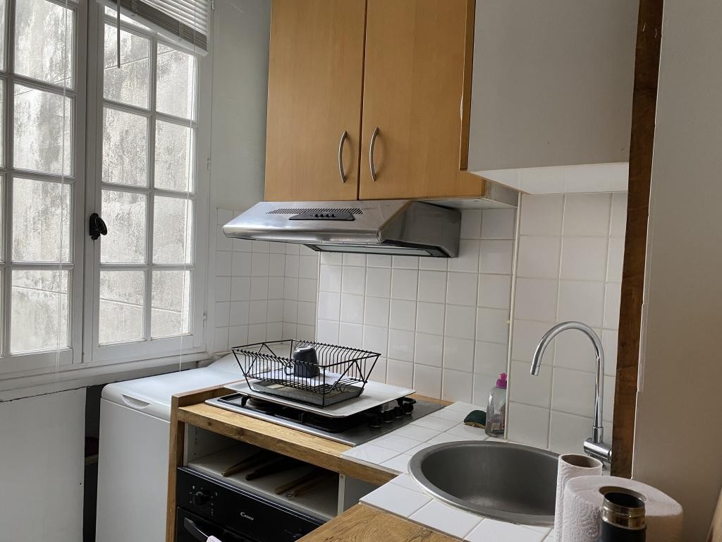 Location Appartement à Paris Buttes-Chaumont 19e arrondissement 1 pièce