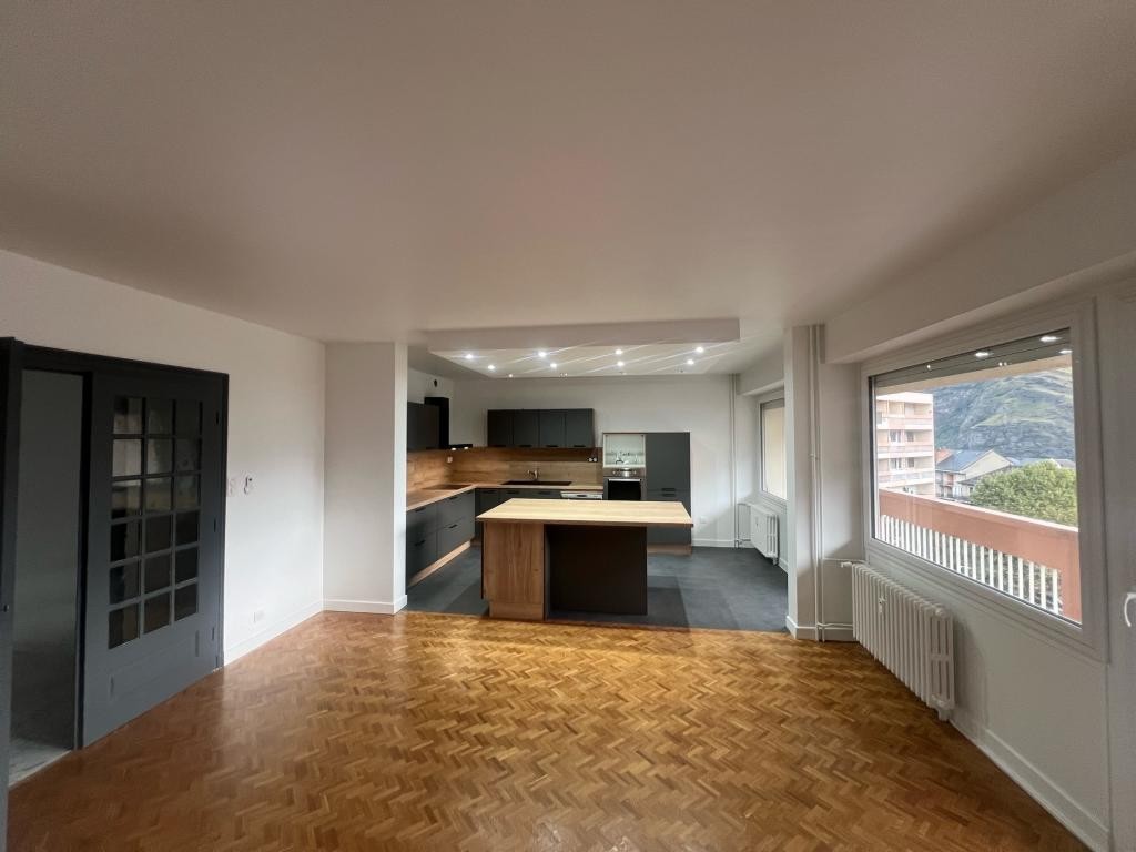 Location Appartement à Saint-Jean-de-Maurienne 4 pièces