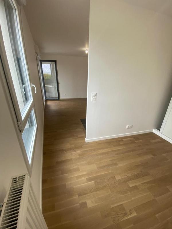 Location Appartement à Romainville 1 pièce