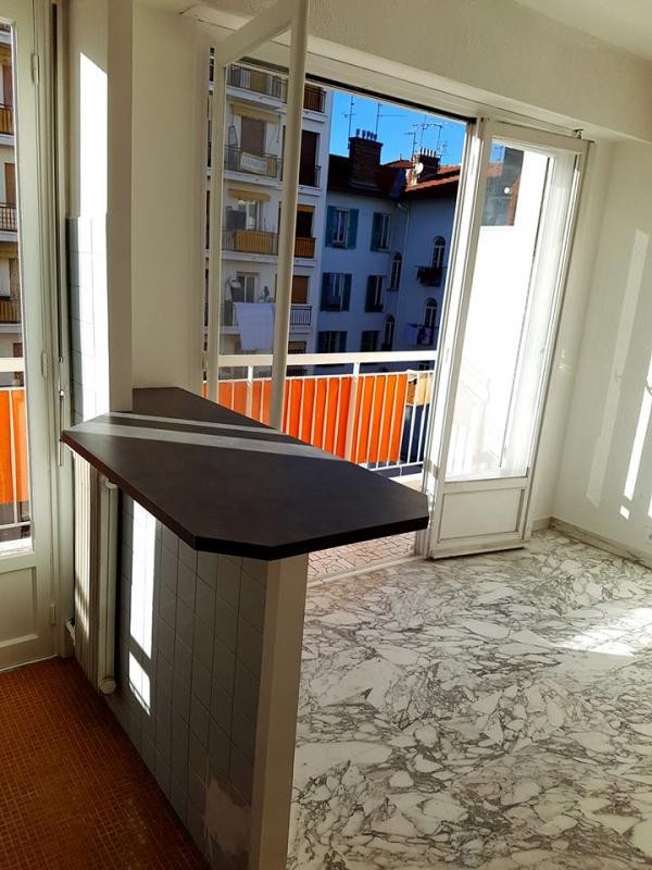 Location Appartement à Nice 1 pièce