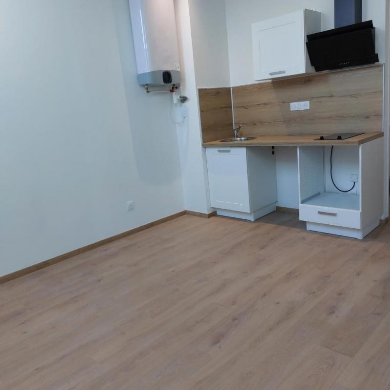 Location Appartement à Saint-Quentin 1 pièce