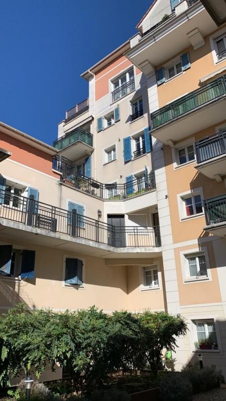 Location Appartement à Villeneuve-la-Garenne 3 pièces