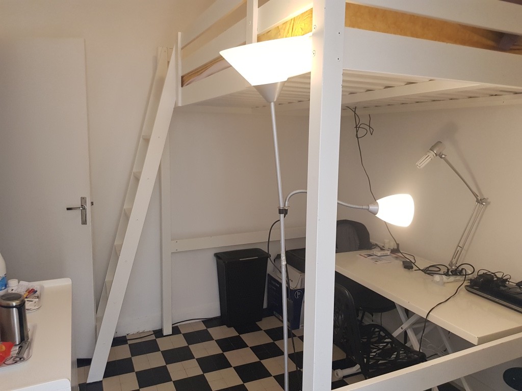 Location Appartement à Paris Batignolles-Monceaux 17e arrondissement 1 pièce