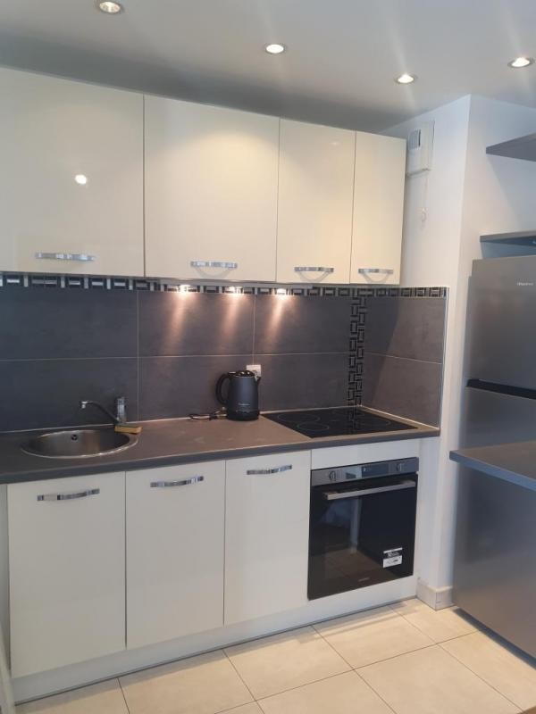 Location Appartement à Courbevoie 2 pièces