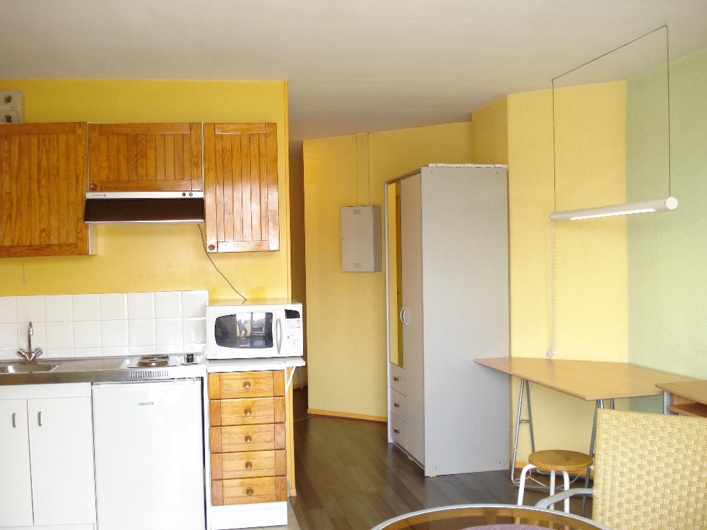 Location Appartement à Reims 1 pièce