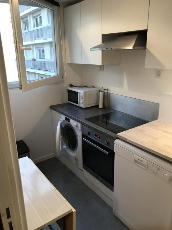 Location Appartement à Paris Ménilmontant 20e arrondissement 1 pièce