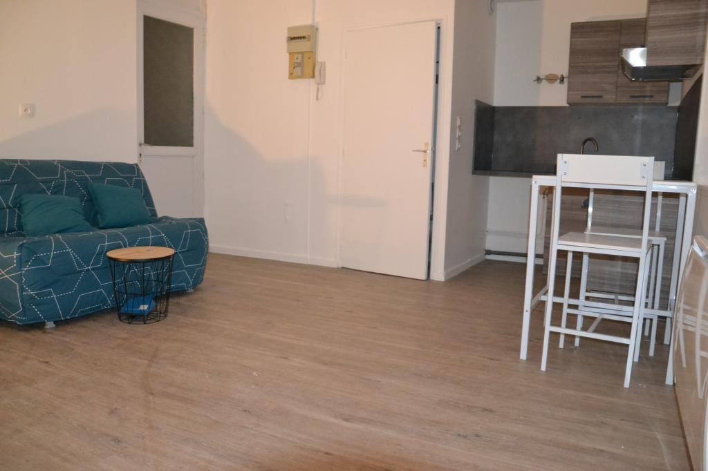 Location Appartement à Saint-Quentin 1 pièce