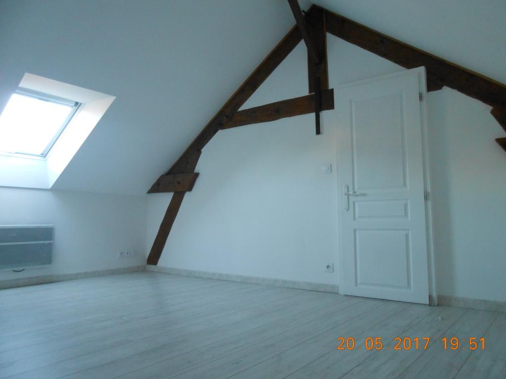 Location Appartement à Châteauneuf-sur-Cher 4 pièces