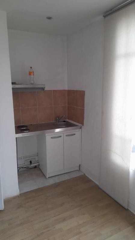 Location Appartement à Villeneuve-le-Roi 2 pièces