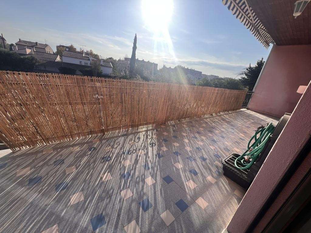 Location Appartement à Beaucaire 4 pièces