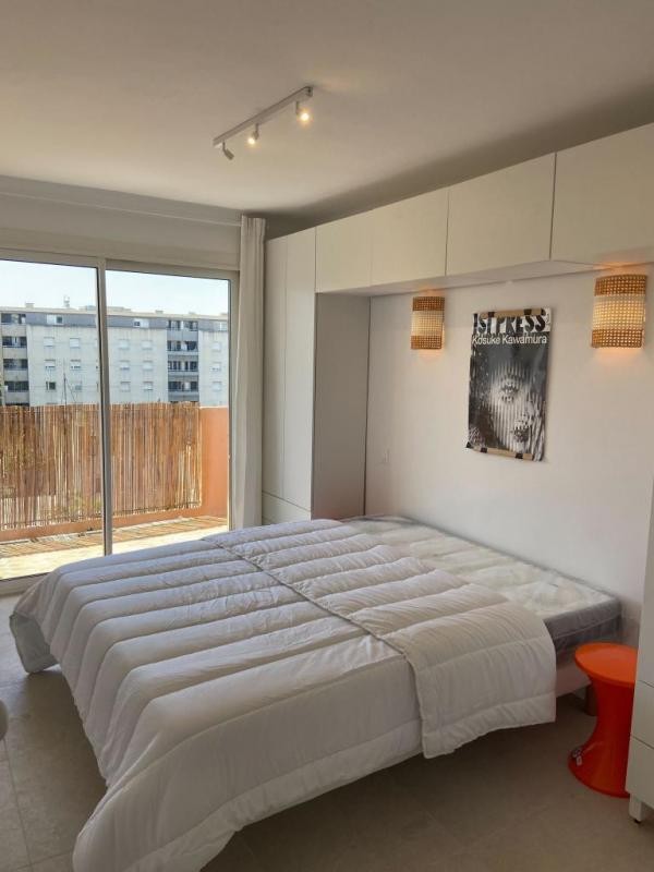 Location Appartement à Marseille 5e arrondissement 3 pièces