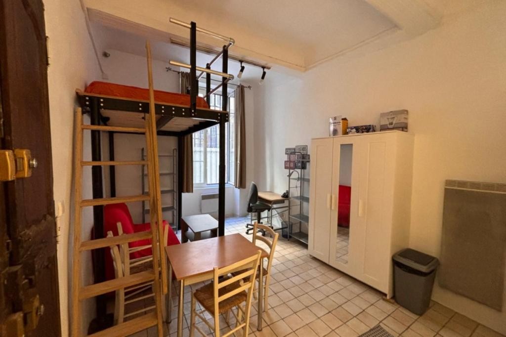 Location Appartement à Aix-en-Provence 1 pièce