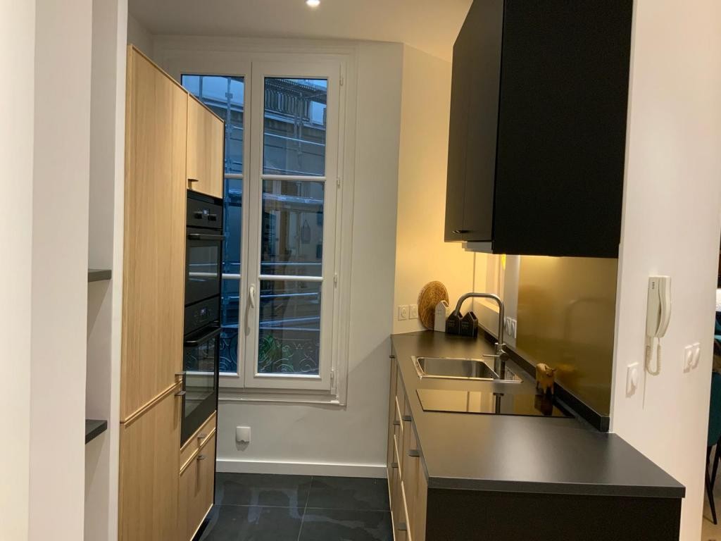 Location Appartement à Paris Louvre 1er arrondissement 2 pièces