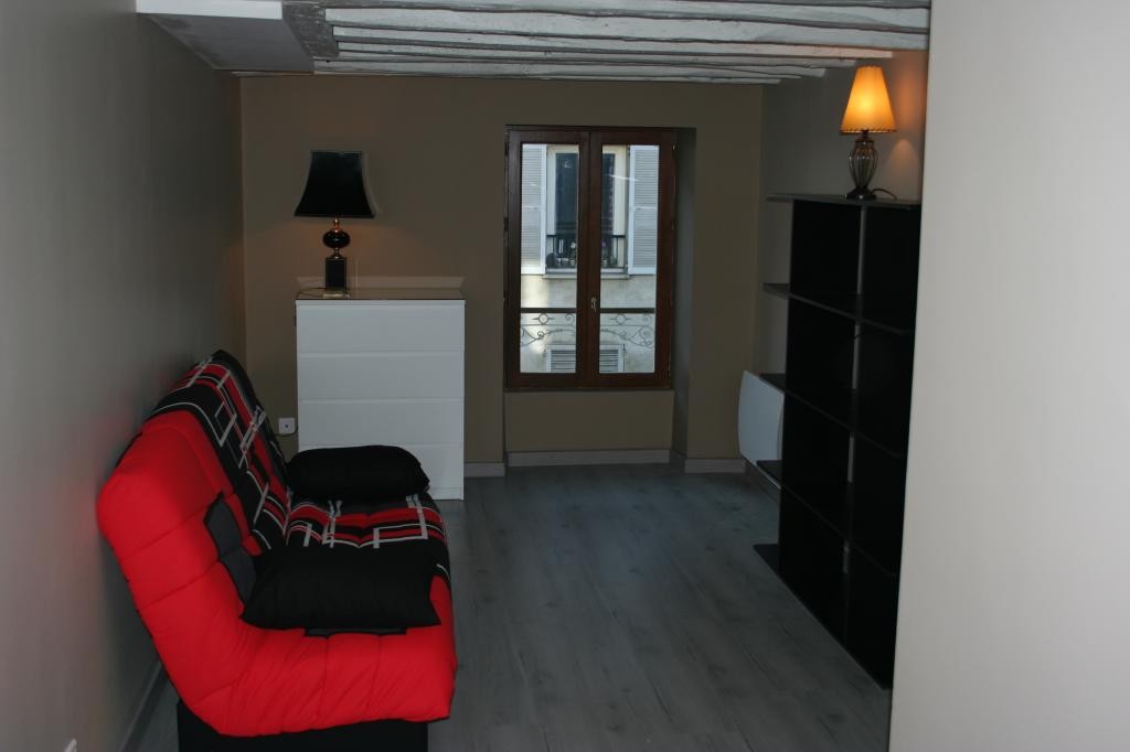 Location Appartement à Fontainebleau 1 pièce