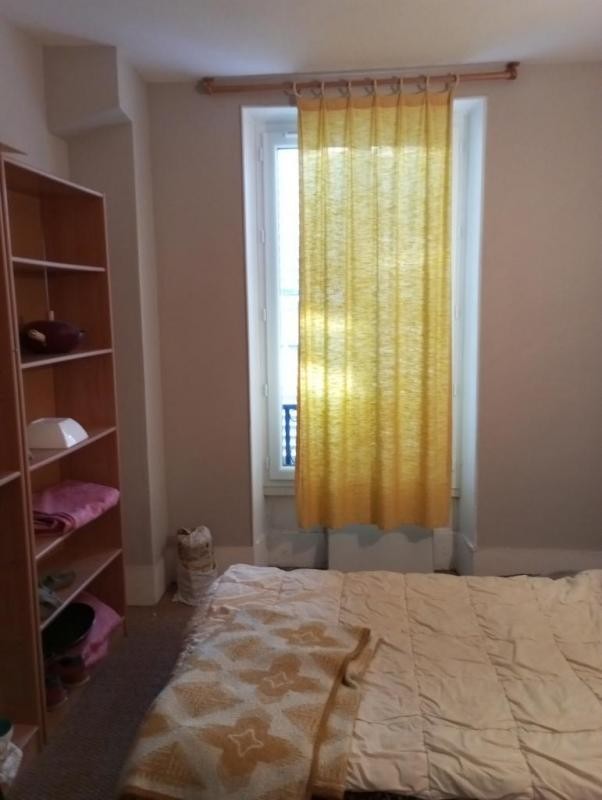 Location Appartement à Courbevoie 2 pièces