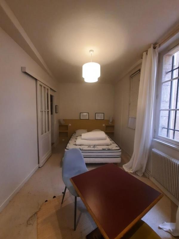 Location Appartement à Bordeaux 4 pièces