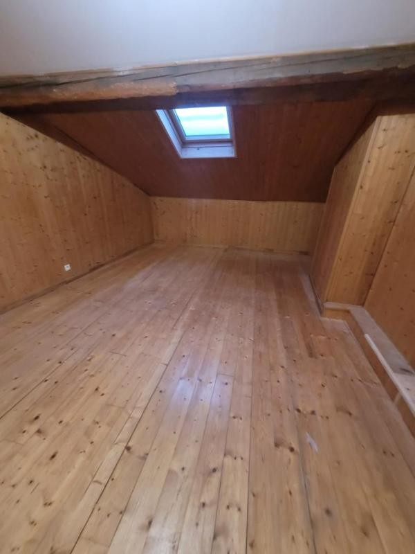 Location Appartement à Saint-Étienne 4 pièces