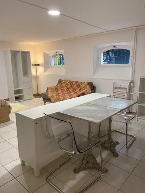 Location Appartement à Paris Batignolles-Monceaux 17e arrondissement 1 pièce