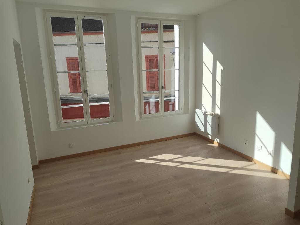 Location Appartement à Joigny 2 pièces