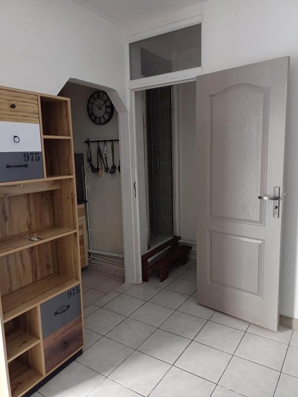 Location Appartement à Saint-Quentin 1 pièce