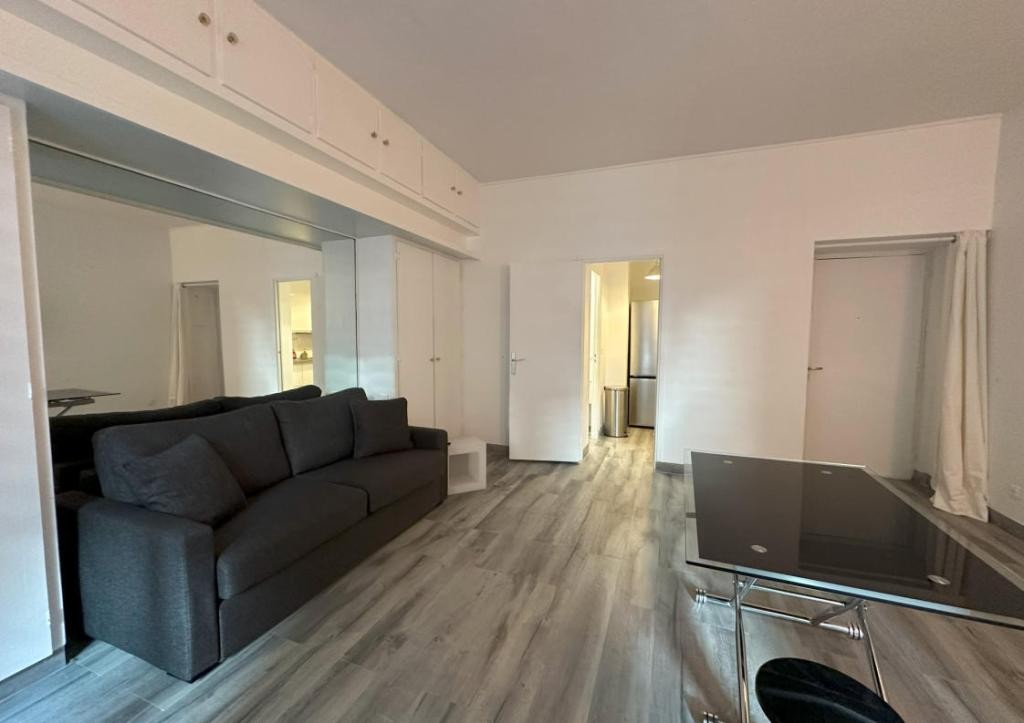 Location Appartement à Paris Passy 16e arrondissement 1 pièce