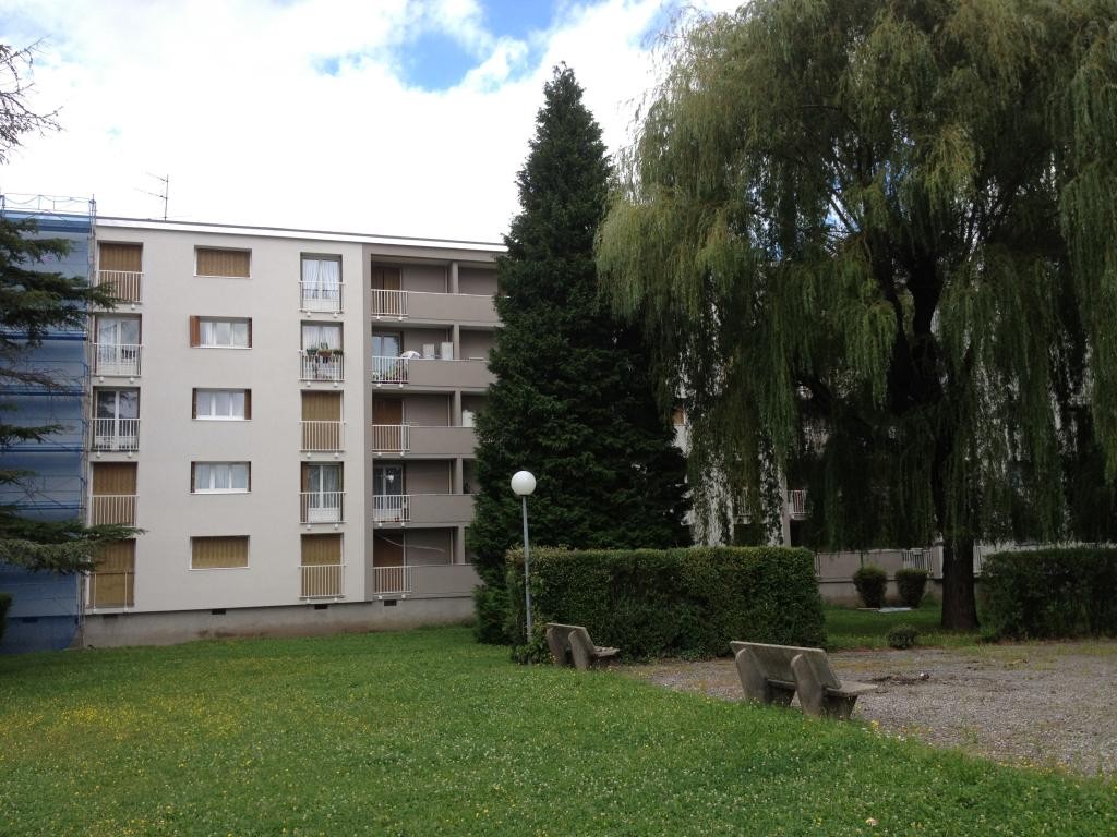 Location Appartement à Saint-Martin-d'Hères 1 pièce