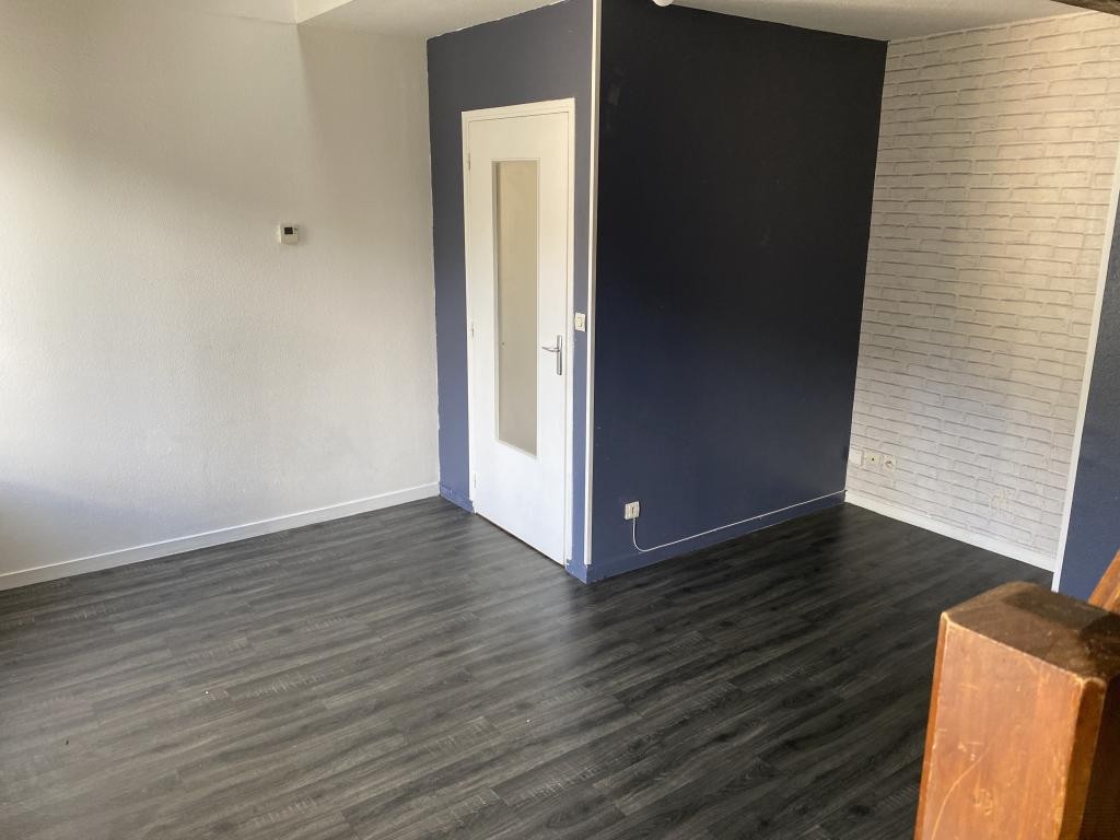 Location Appartement à le Chambon-Feugerolles 4 pièces