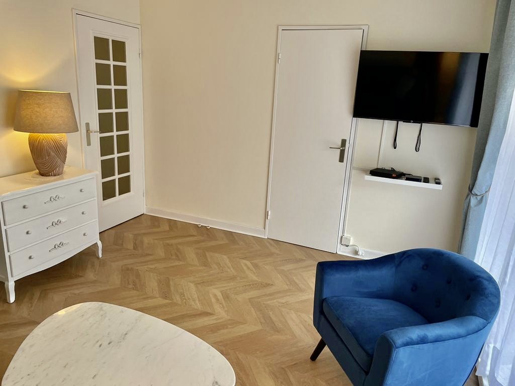 Location Appartement à Paris Palais-Bourbon 7e arrondissement 1 pièce