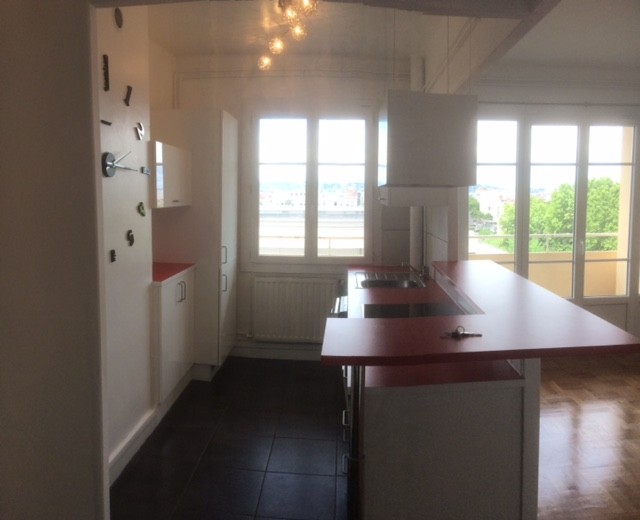 Location Appartement à Lyon 8e arrondissement 3 pièces