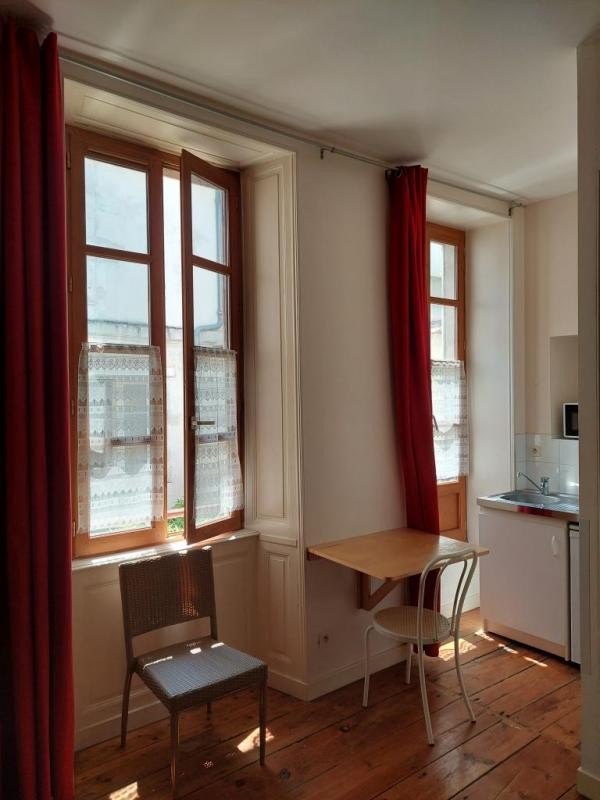 Location Appartement à la Rochelle 1 pièce