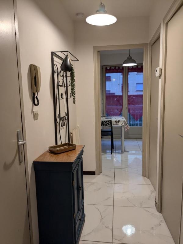 Location Appartement à Brive-la-Gaillarde 2 pièces