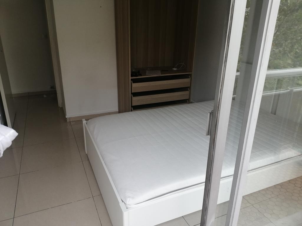 Location Appartement à Paris Buttes-Chaumont 19e arrondissement 2 pièces