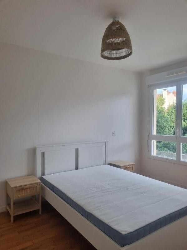 Location Appartement à Ivry-sur-Seine 2 pièces