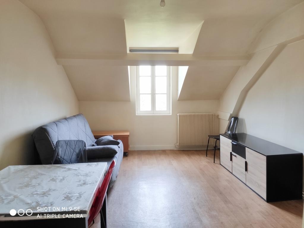 Location Appartement à Corbeil-Essonnes 1 pièce