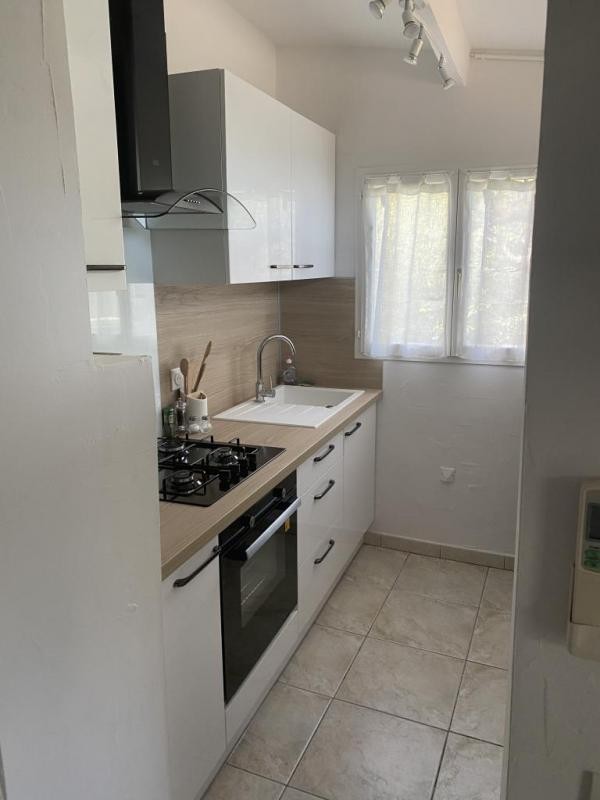 Location Appartement à Nîmes 1 pièce