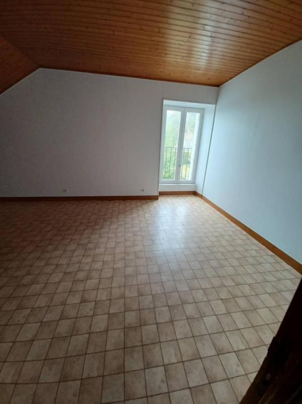 Location Appartement à Châlus 3 pièces