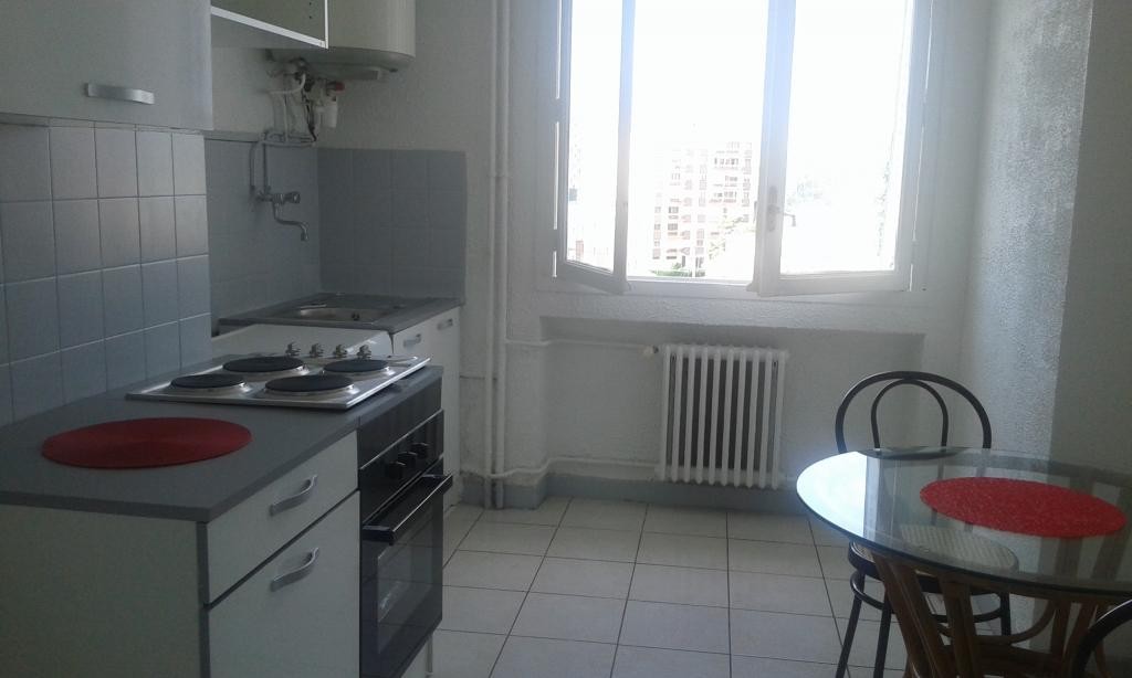 Location Appartement à Saint-Étienne 2 pièces