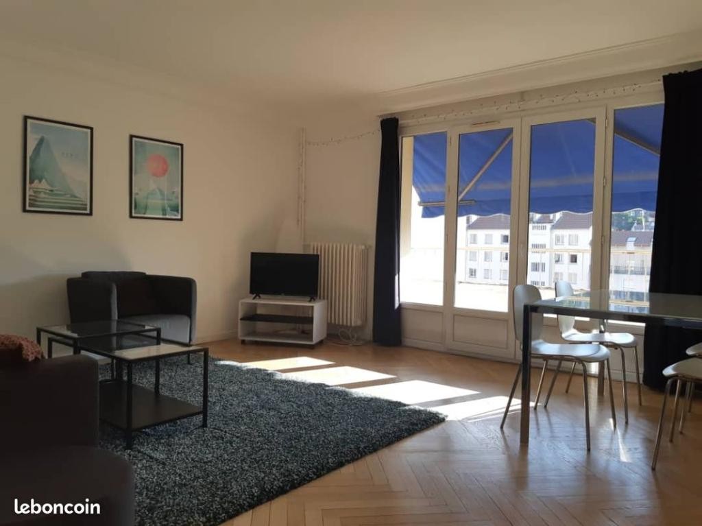 Location Appartement à Saint-Étienne 5 pièces