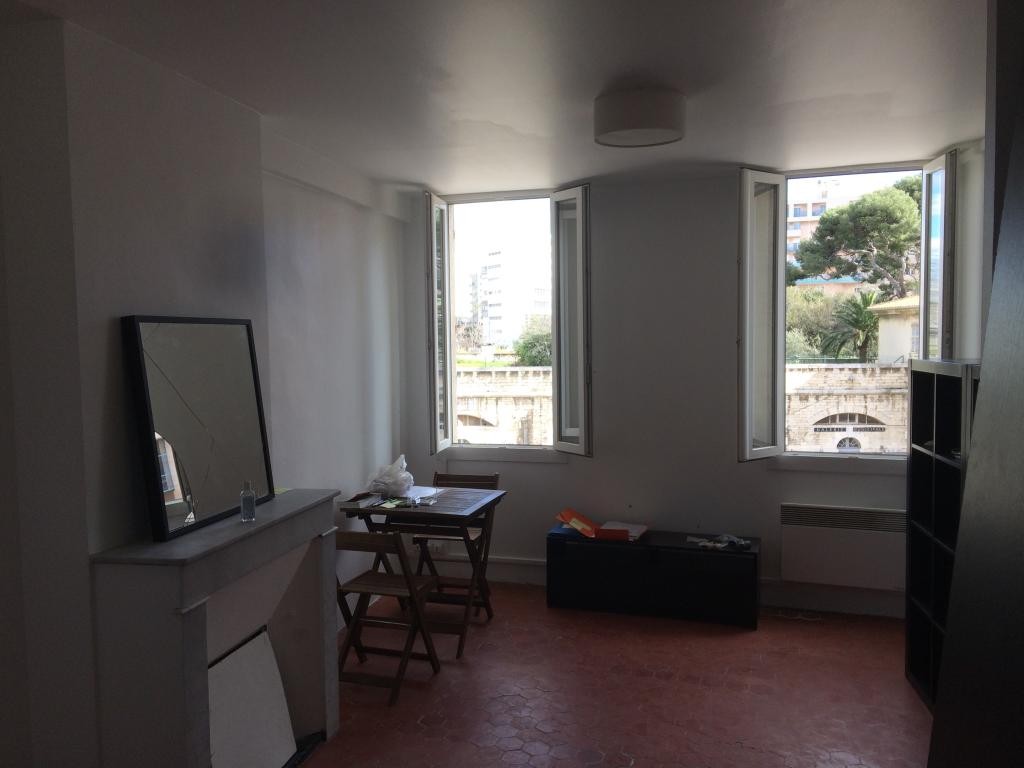 Location Appartement à Toulon 1 pièce