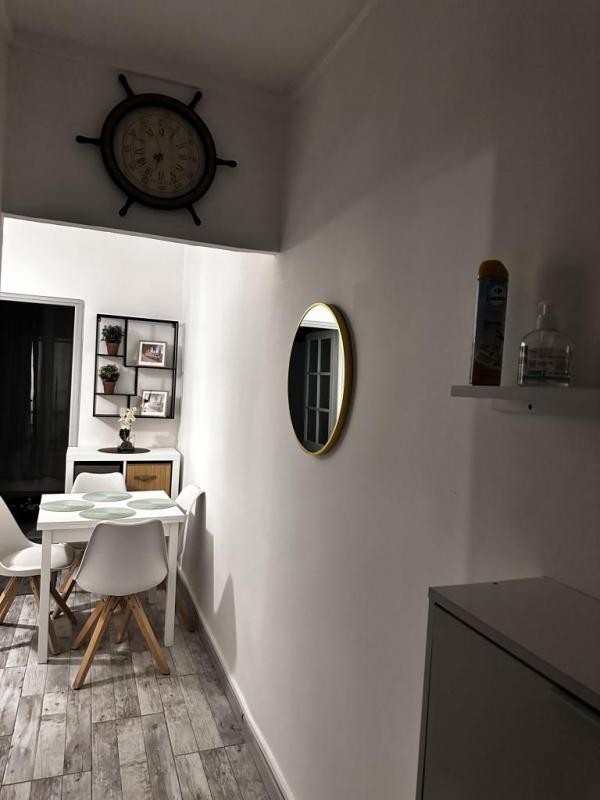 Location Appartement à Paris Butte-Montmartre 18e arrondissement 2 pièces