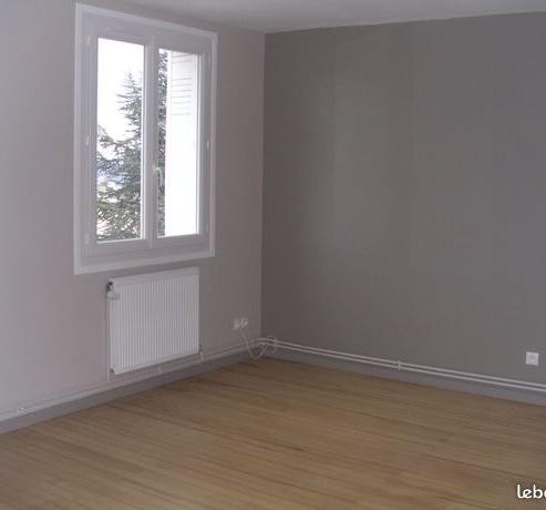 Location Appartement à Saint-Étienne 3 pièces