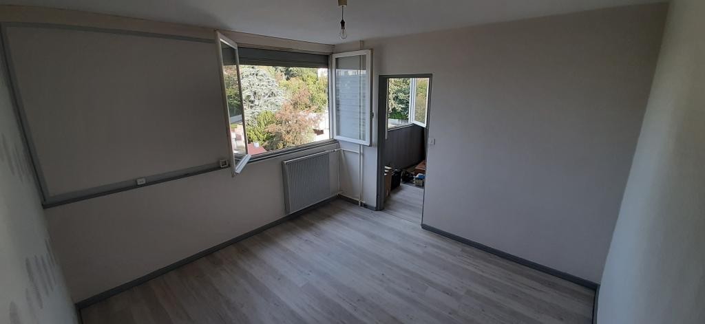 Location Appartement à Saint-Étienne 2 pièces