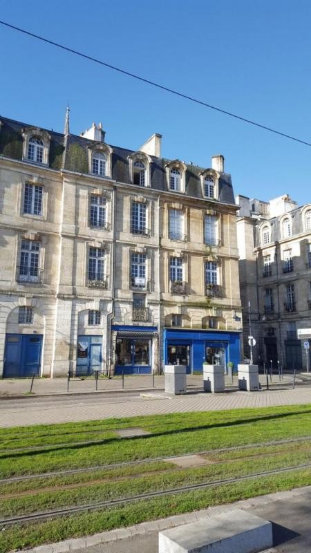 Location Appartement à Bordeaux 2 pièces