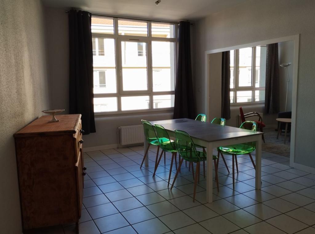 Location Appartement à Saint-Étienne 3 pièces