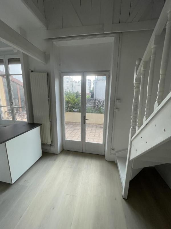 Location Appartement à Villeurbanne 5 pièces